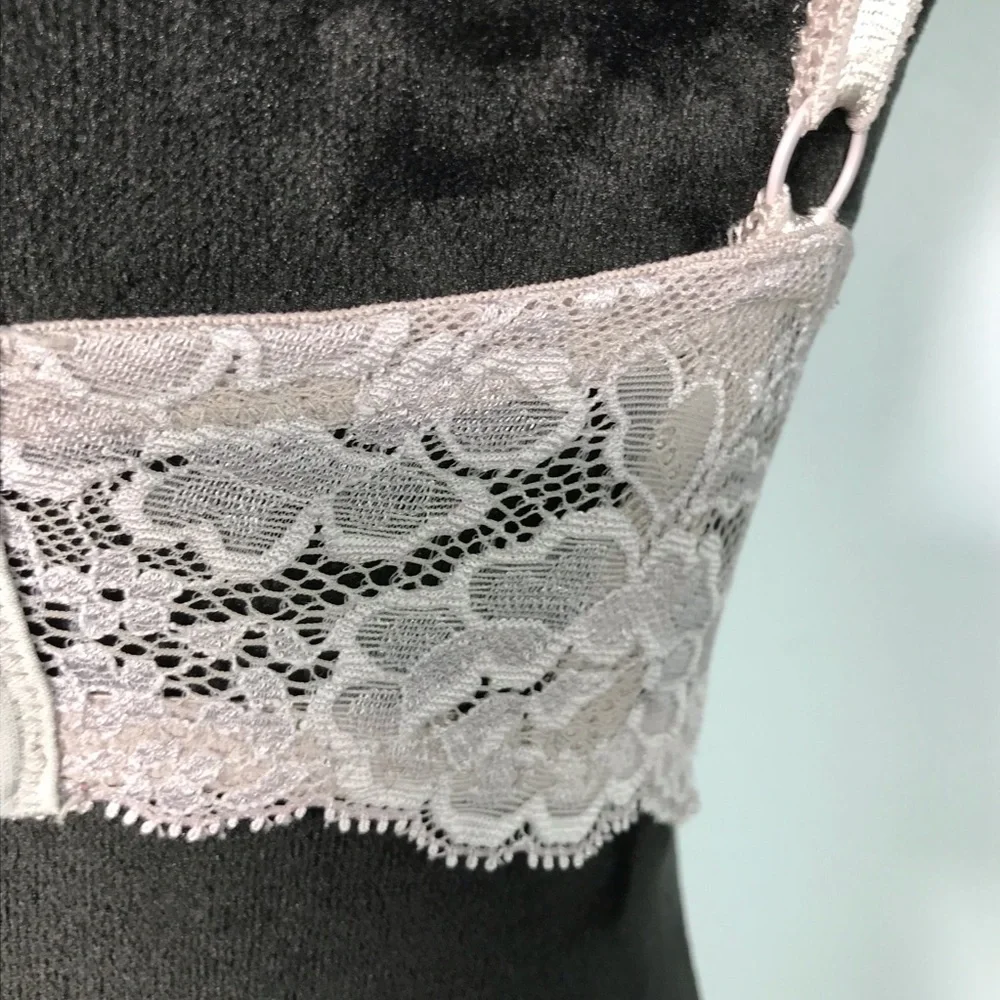 Victoria’s Secret Angels Lace Underwire Bra 34DD Mauve Floral Lace Lined Cups